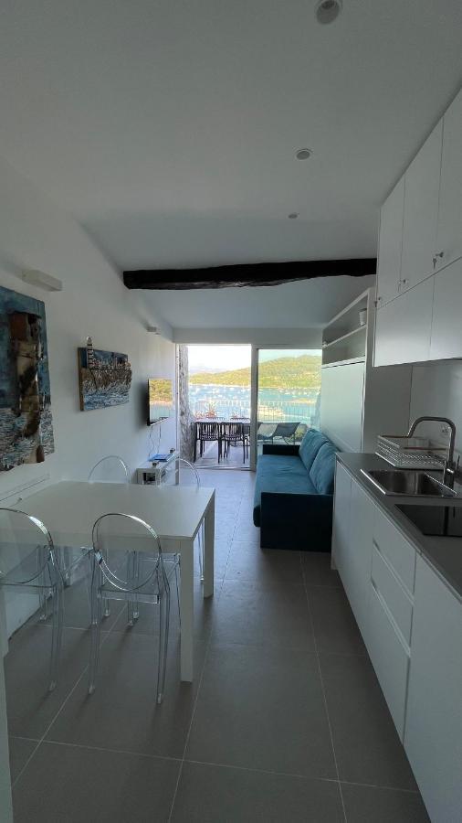 Seafront Rooftop Flat W/ Terrace Porto Venere Exterior photo